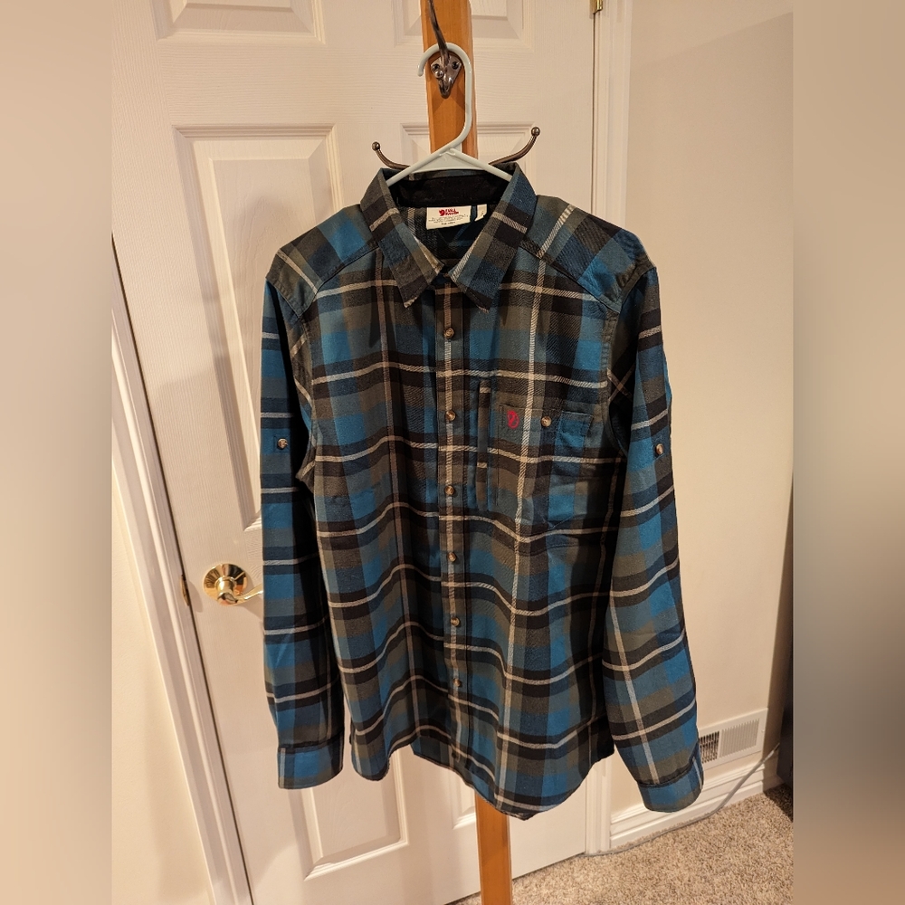 Fjällräven Singi Flannel - Men's LARGE (NWOT)